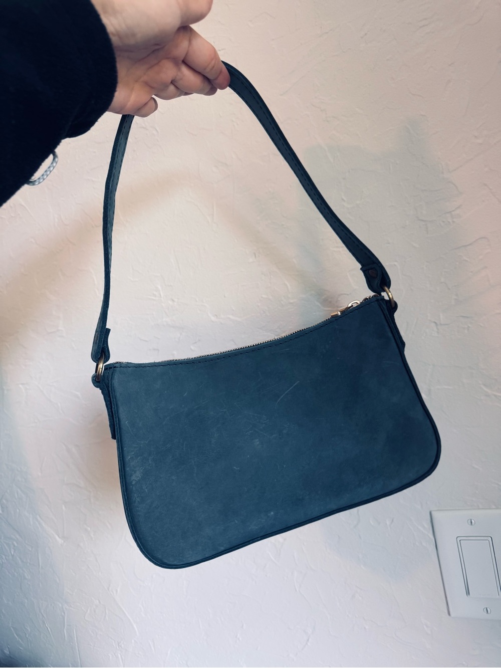 Gorgeous Portland Leather Goods "Lucy" Shoulder in Storm - Discontinued - Picture 8 of 8